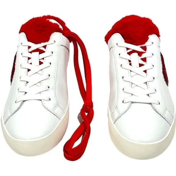 Love Moschino Logo  Glitter-Red Heart With Red Faux Fur detail low-top sneaker - Picture 7 of 16